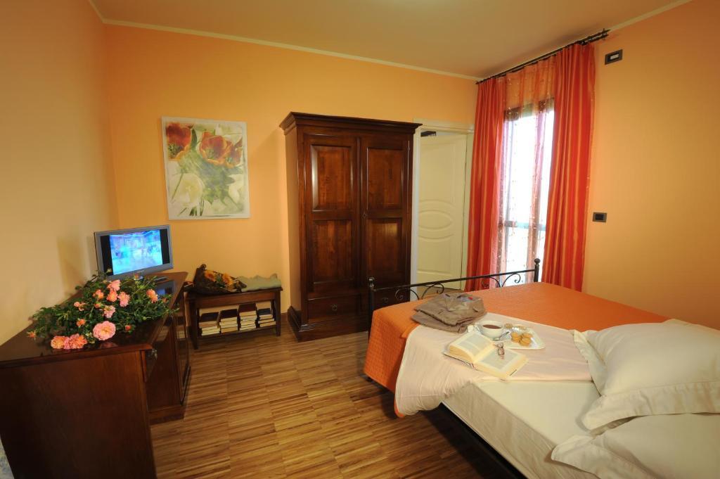 Villa Vecchio Castagnito Quarto foto
